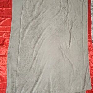 Twin XL Fleece Blankets (2 pieces) - Gray Brown Color